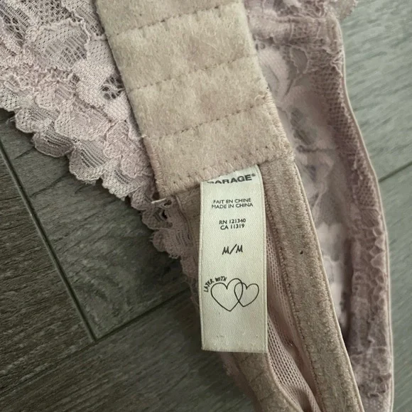 FREE WITH ANY PURCHASE Garage bralette - Picture 2 of 3